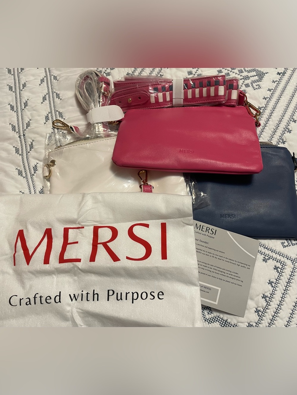 NWT! MERSI Set of 3 Purses Hot Pink, Navy & White w/multiple straps
